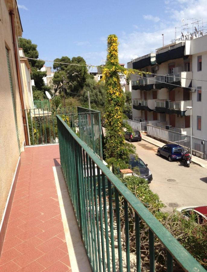 Holiday Mondello Exterior foto