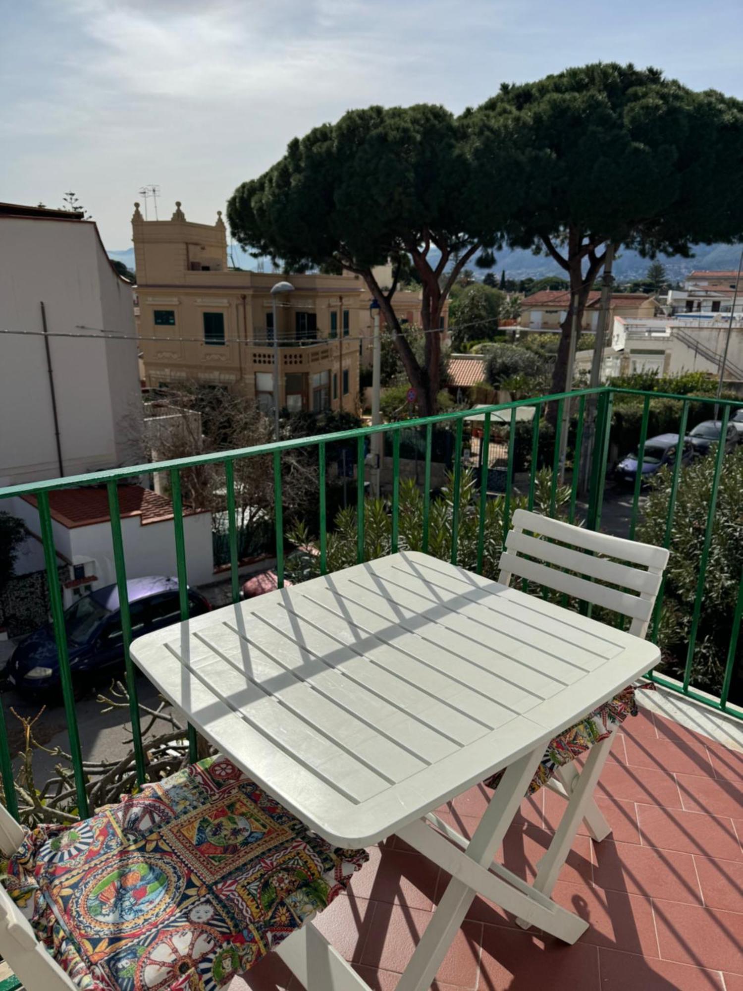 Holiday Mondello Exterior foto
